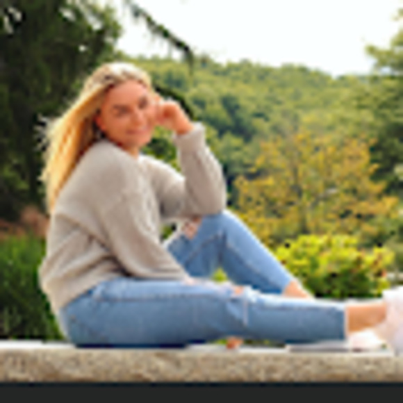 Meet your Posher, Madeleine - Picture 1 of 1